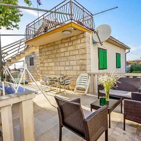 Apartment Josip
