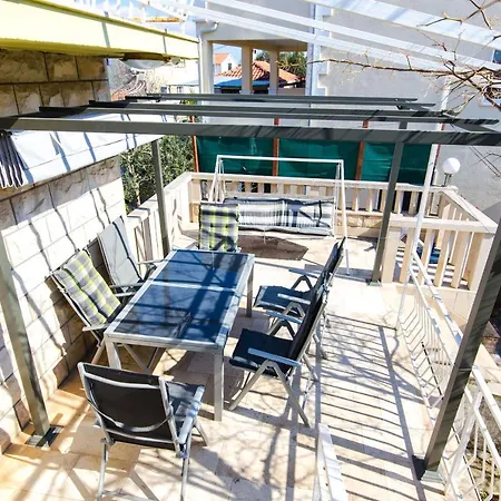 Apartment Josip