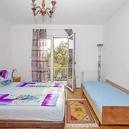 Apartment Josip Supetar