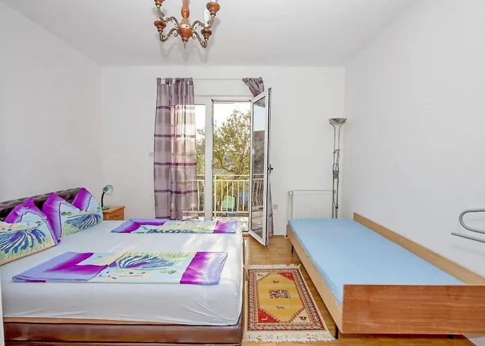 Apartment Josip Supetar